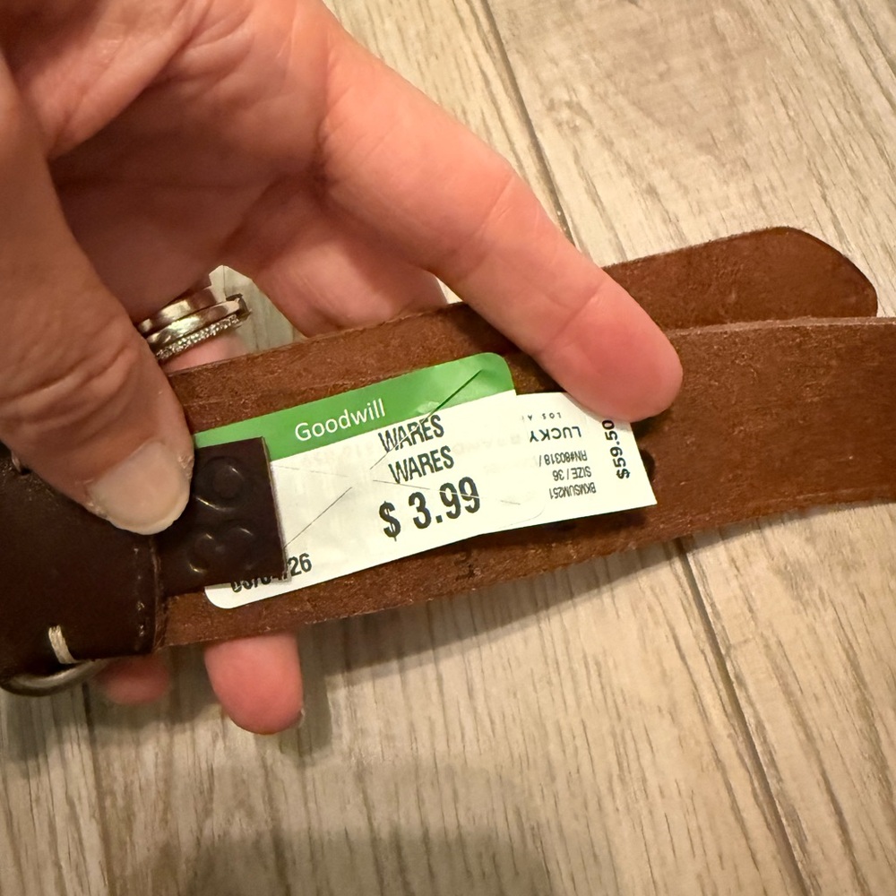 NWT Men’s Lucky Brand brown leather belt 36 - Picture 3 of 5